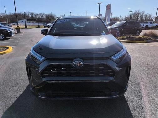 2023 Toyota RAV4 Hybrid SE