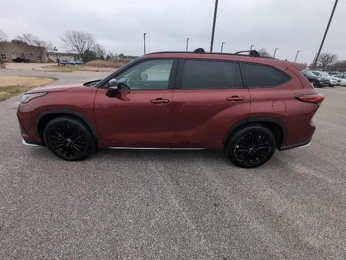 2023 Toyota Highlander XSE