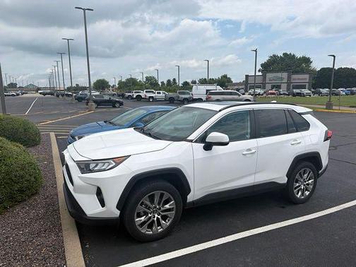 Super White 2019 Toyota RAV4 XLE Premium