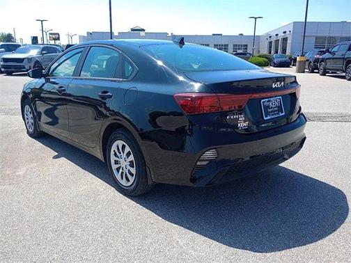 2024 Kia Forte LX