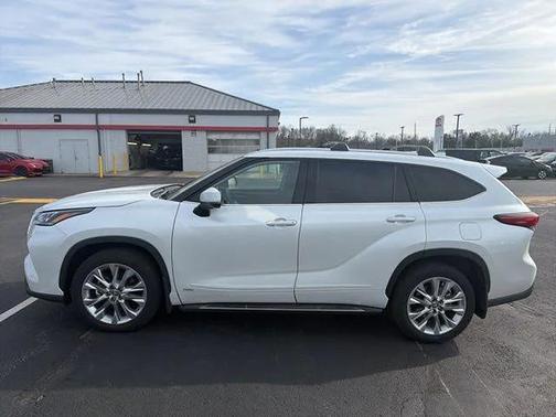 2023 Toyota Highlander Hybrid Limited