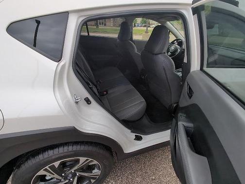 Crystal White Pearl 2025 Subaru Crosstrek Premium