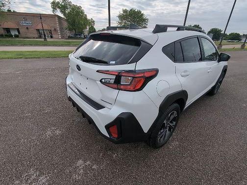 Crystal White Pearl 2025 Subaru Crosstrek Premium