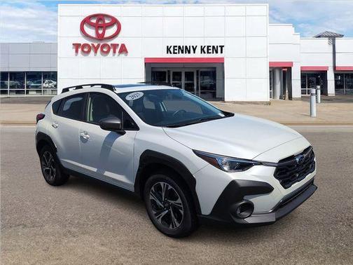 Crystal White Pearl 2025 Subaru Crosstrek Premium