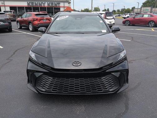 Midnight Black Metallic 2025 Toyota Camry SE