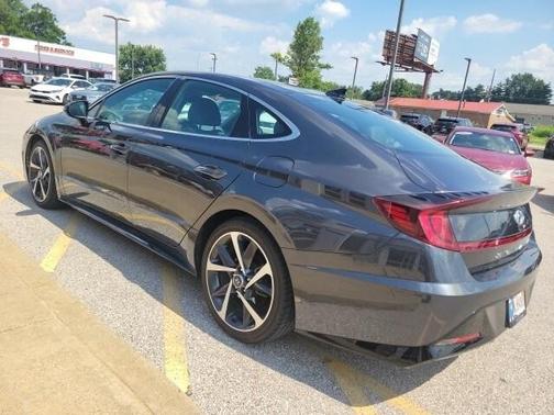 2021 Hyundai SONATA SEL Plus