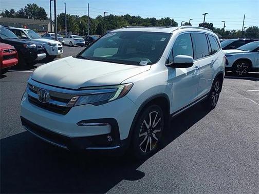 2019 Honda Pilot Touring 8-Passenger