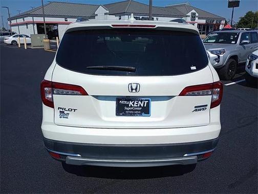 2019 Honda Pilot Touring 8-Passenger