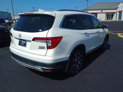 2019 Honda Pilot Touring 8-Passenger