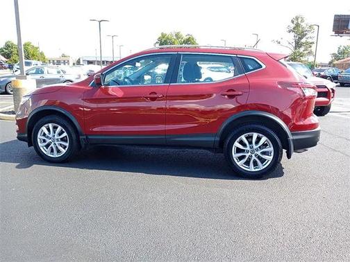 2021 Nissan Rogue Sport SV