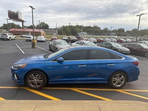 2018 Hyundai SONATA Limited