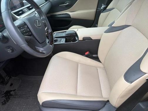 2021 Lexus ES 250 Base