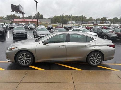2021 Lexus ES 250 Base