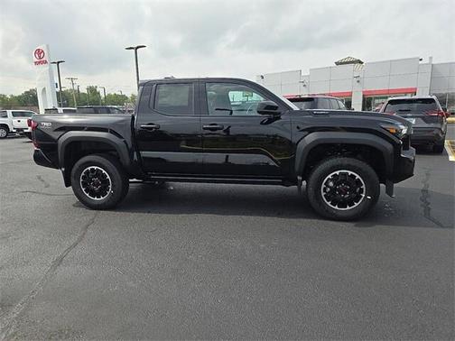2025 Toyota Tacoma TRD Off Road