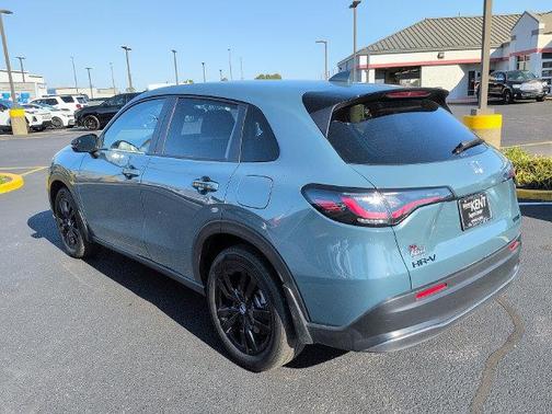 Nordic Forest Pearl 2026 Honda HR-V AWD Sport