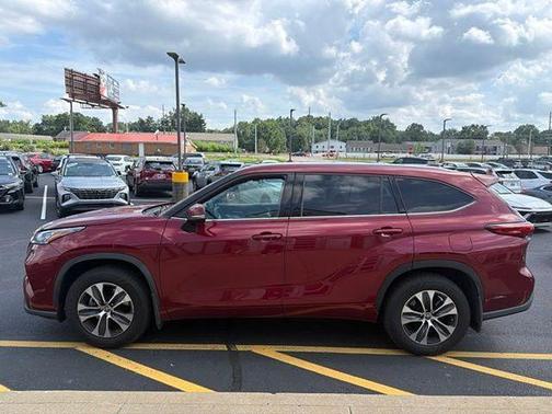 Ruby Flare Pearl 2020 Toyota Highlander XLE
