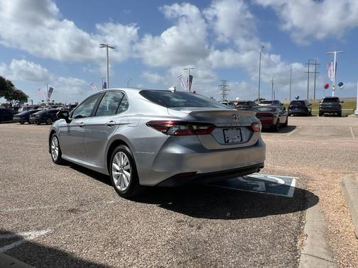 2024 Toyota Camry LE