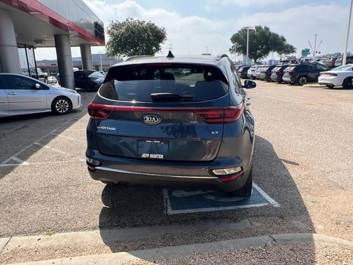 2020 Kia Sportage EX