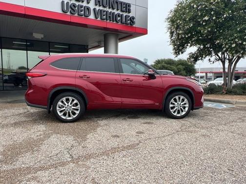 2023 Toyota Highlander Hybrid Limited