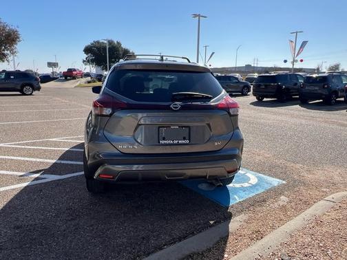 2024 Nissan Kicks SV