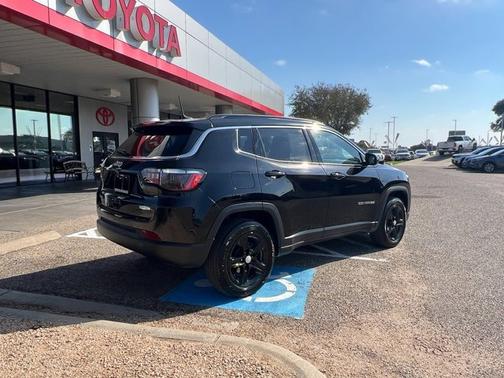 2023 Jeep Compass Latitude