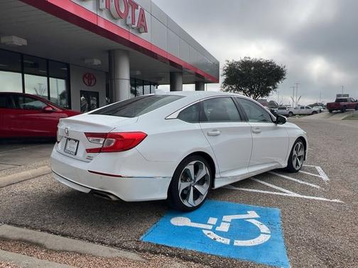 2018 Honda Accord Touring 2.0T