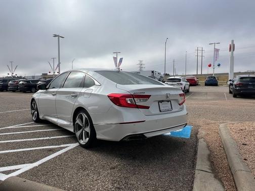 2018 Honda Accord Touring 2.0T