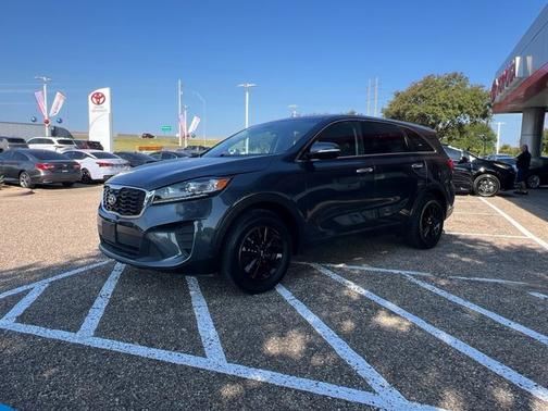 2020 Kia Sorento LX