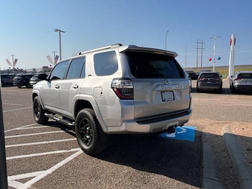 2023 Toyota 4Runner SR5