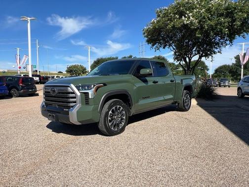 2023 Toyota Tundra Limited Hybrid
