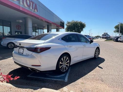 2019 Lexus ES 350 Premium