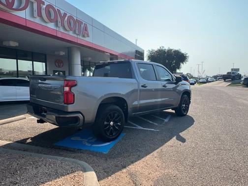 2022 Chevrolet Silverado 1500 Limited Custom