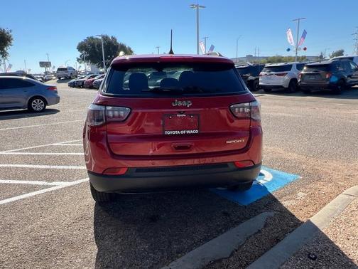 2018 Jeep Compass Sport