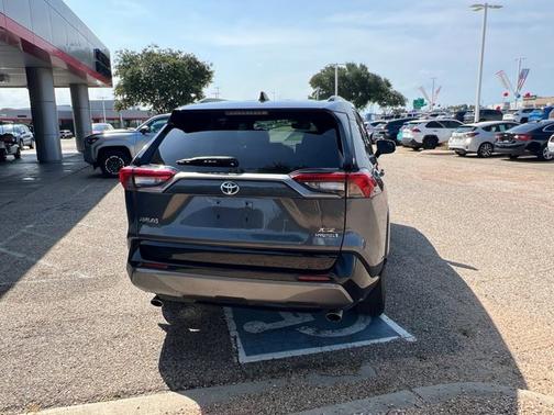 2021 Toyota RAV4 Hybrid XSE