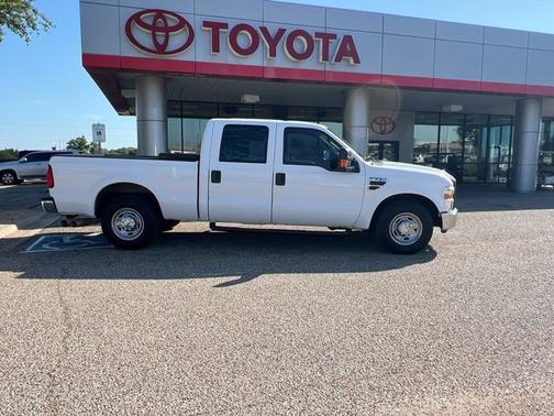 2010 Ford F-250 2WD XL Crew Cab