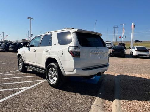 2024 Toyota 4Runner SR5