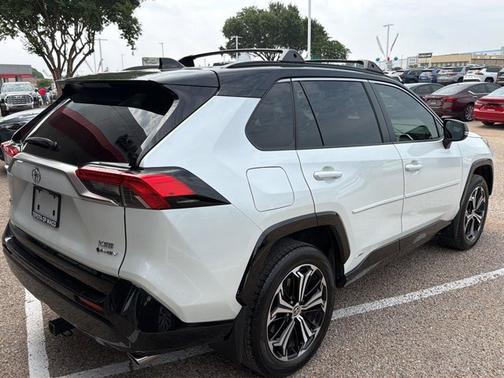 Wind Chill Pearl/Midnight Black Metallic 2025 Toyota RAV4 Plug-In Hybrid XSE