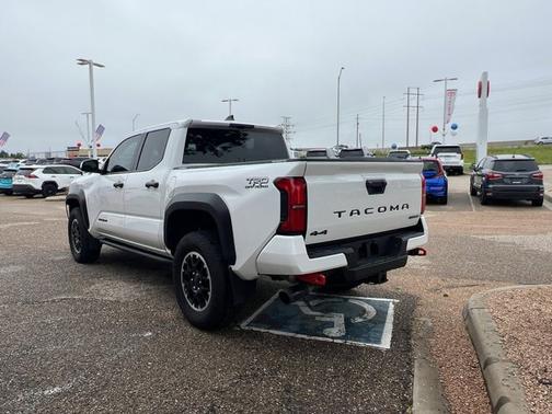 2024 Toyota Tacoma TRD Off Road