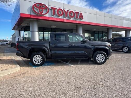 2025 Toyota Tacoma SR5