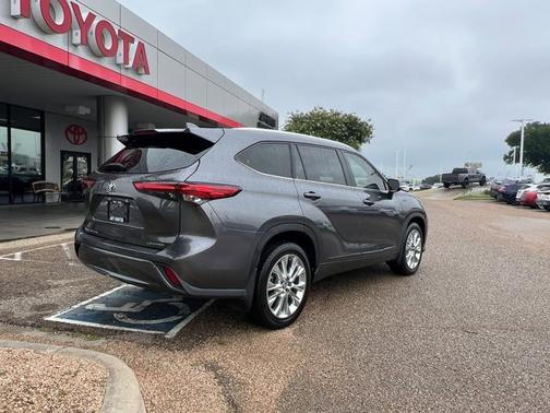 2021 Toyota Highlander Limited