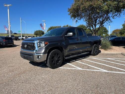 2018 Toyota Tundra SR5