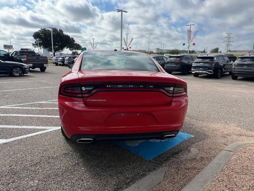 2022 Dodge Charger SE
