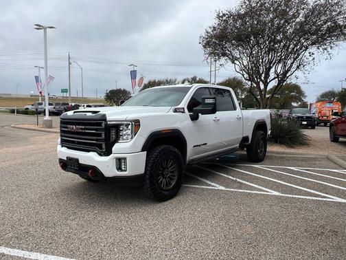 2022 GMC Sierra 2500 AT4