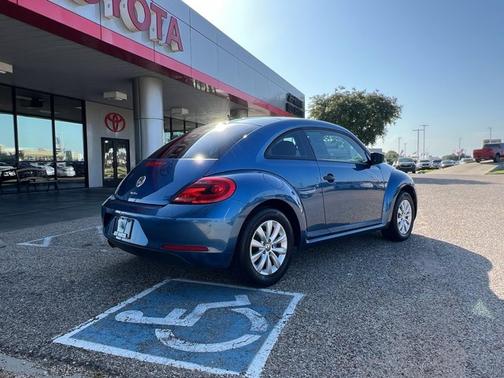 2016 Volkswagen Beetle 1.8T Fleet Edition