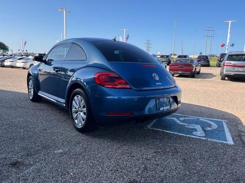 2016 Volkswagen Beetle 1.8T Fleet Edition