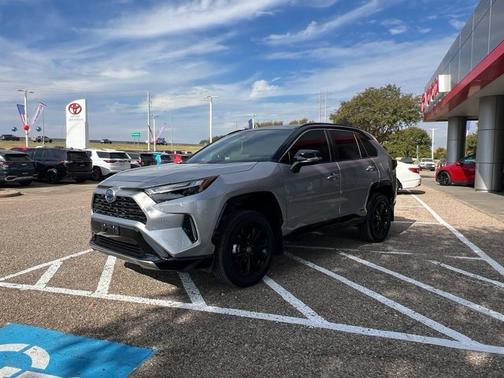 2024 Toyota RAV4 Hybrid XSE