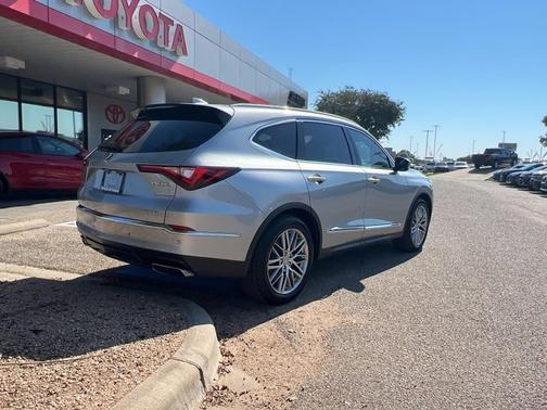 2022 Acura MDX w/Advance Package