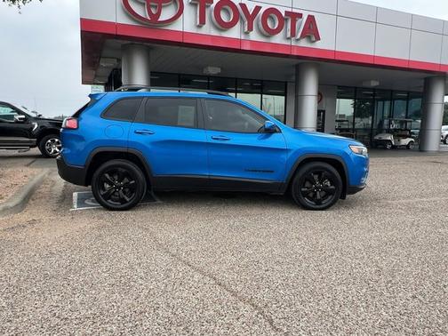 2021 Jeep Cherokee Altitude