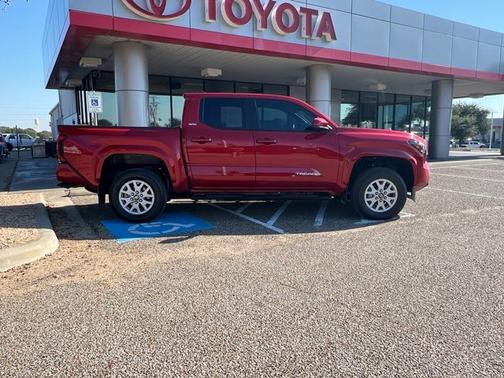 2025 Toyota Tacoma SR5