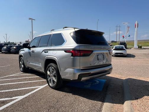 2024 Toyota Sequoia Capstone
